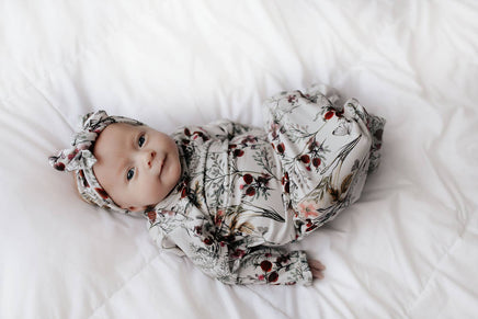 baby floral knotted gown and bow set 